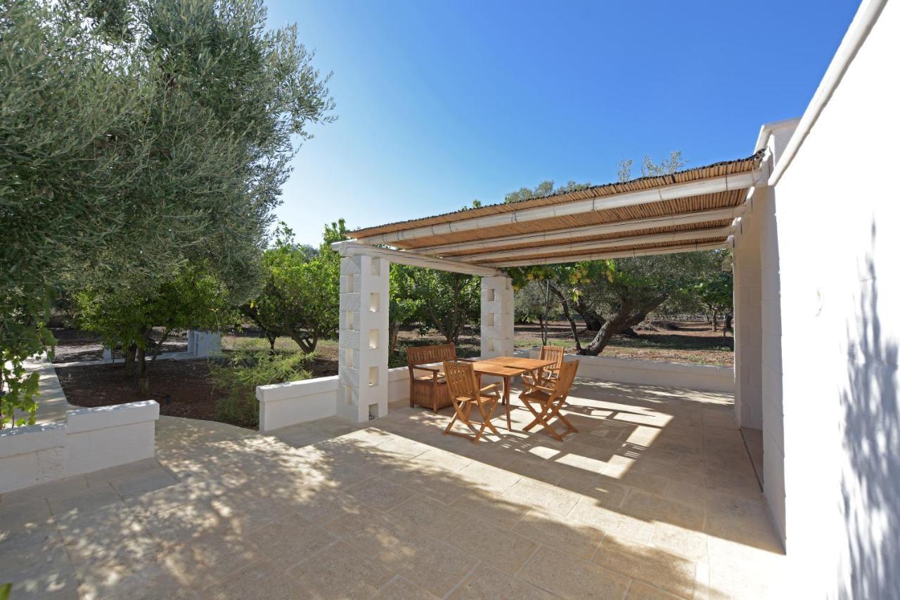 Dimora Torre Bianca Villa ออสตูนี ภายนอก รูปภาพ